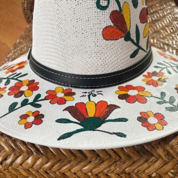 Hand painted cowboy garden festival hat - Picture 14 of 15